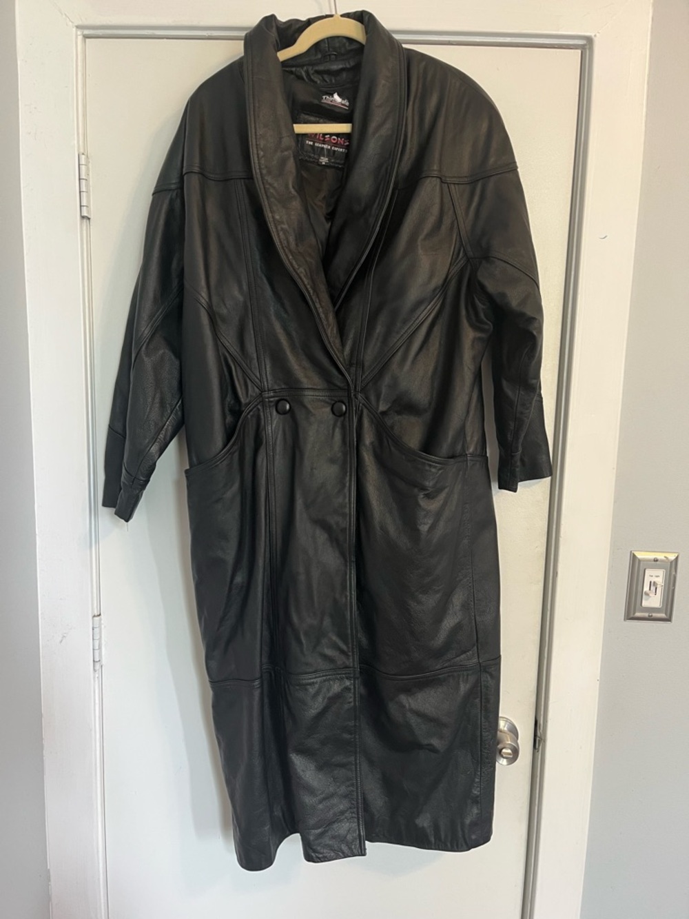 Vintage Wilsons Black Long Leather Trench Coat jacket lined medium duster